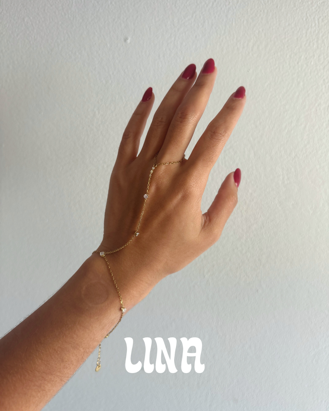 LOLI HANDCHAIN