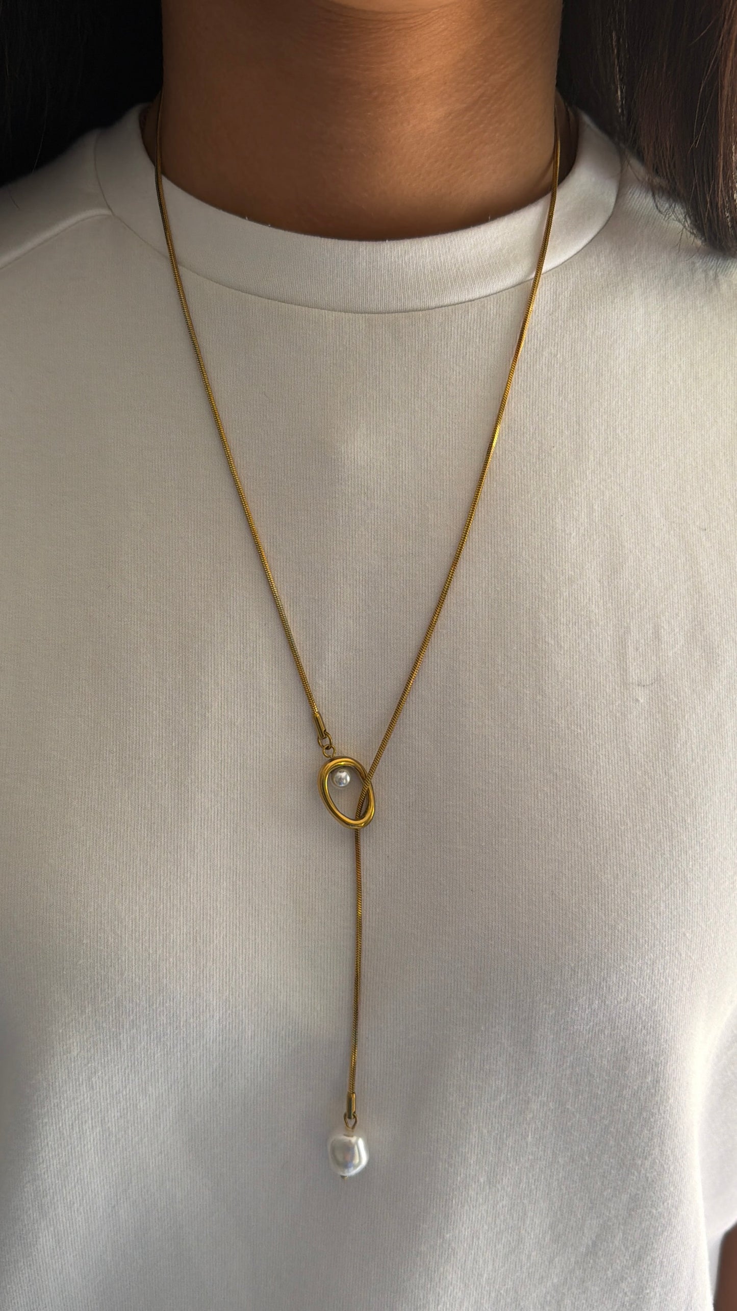 Leli Necklace